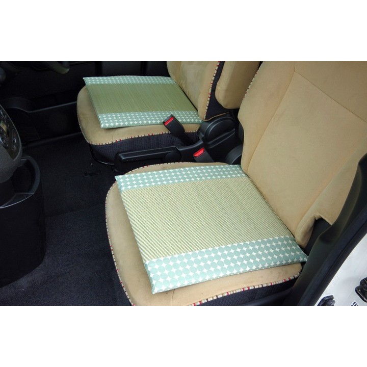Japanese Igusa and PP Car Seat Cushion Marble in Green - front view