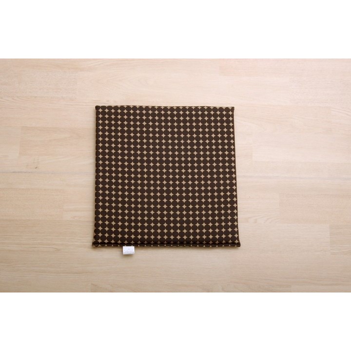 Japanese Undyed Igusa Car Seat Cushion Marble in Brown - installation image