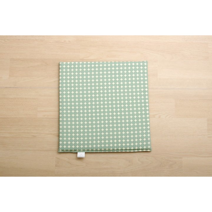 Japanese Undyed Igusa Car Seat Cushion Marble in Green - installation image