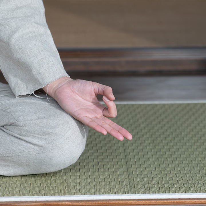Woven surface of an igusa yoga mat Woven surface of an igusa yoga mat